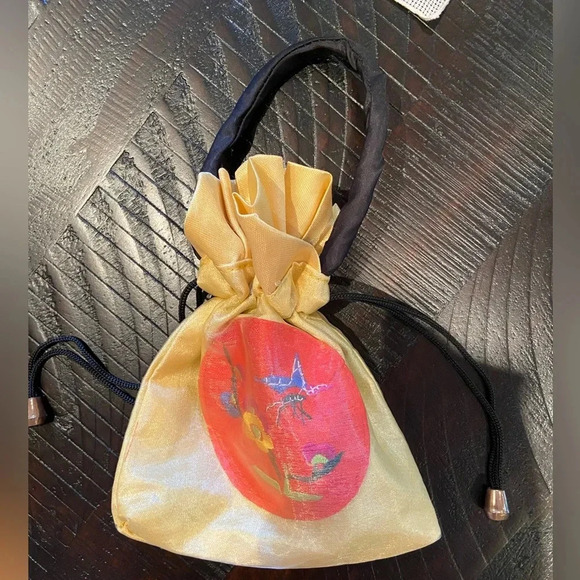 Small drawstring bag - Picture 3 of 3